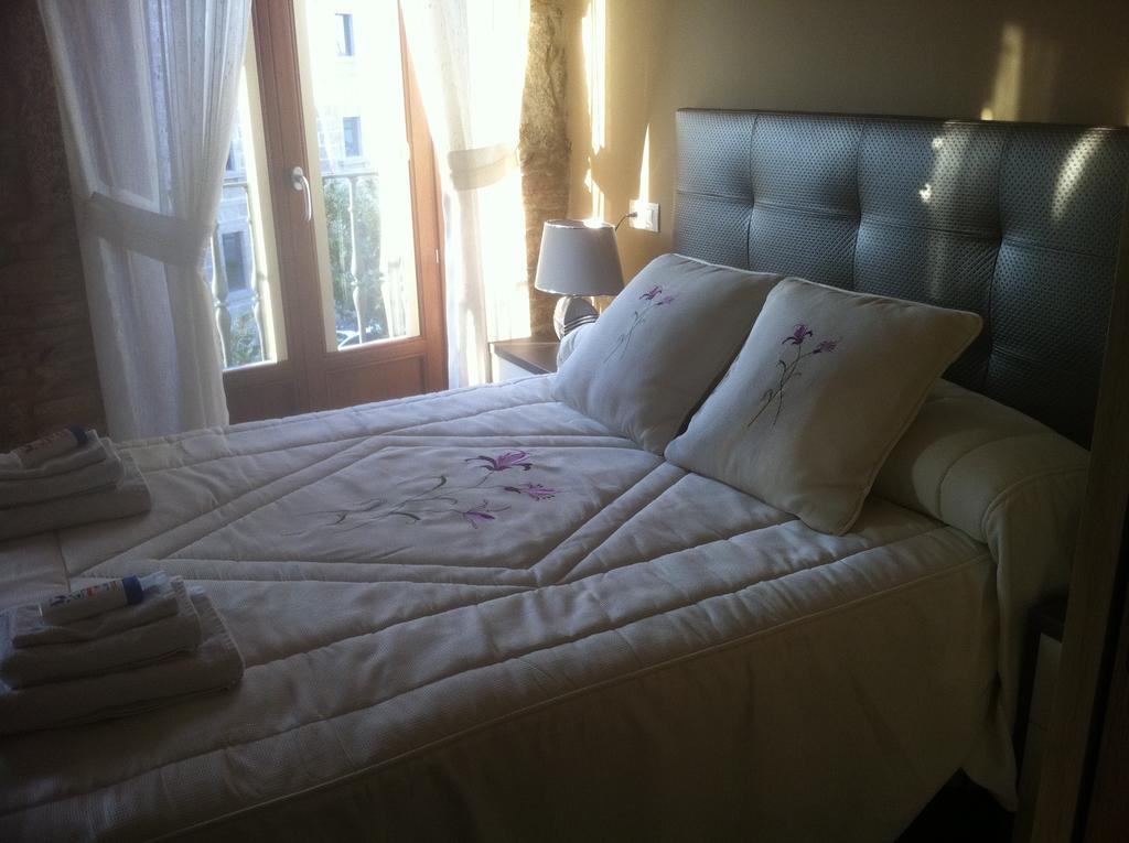 Hotel Airinos Aires à Saint-Jacques-de-Compostelle Chambre photo